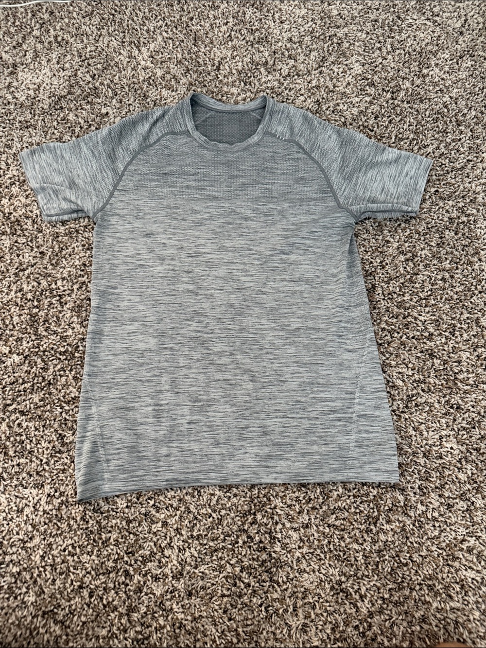 lululemon athletica Men's Heathered Light Gray Performance Tee